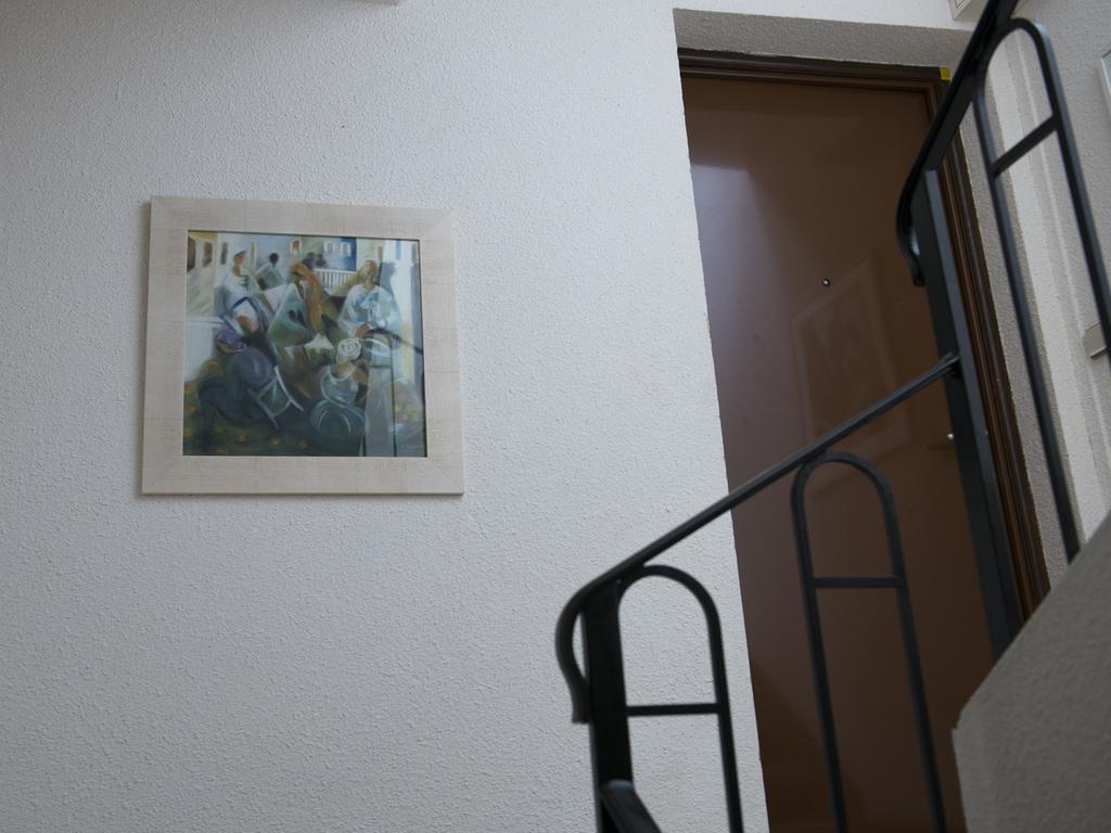 Appartement Aloa Carcassonne Exteriör bild